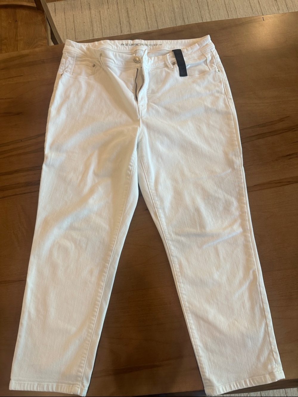 Chico's White Women's Cropped Jeans